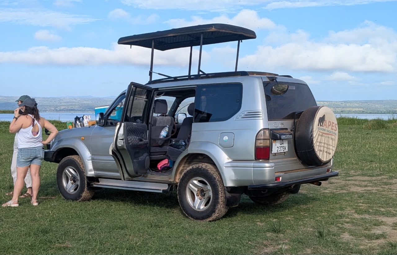 pop-up-roof-cruisers-for-hire