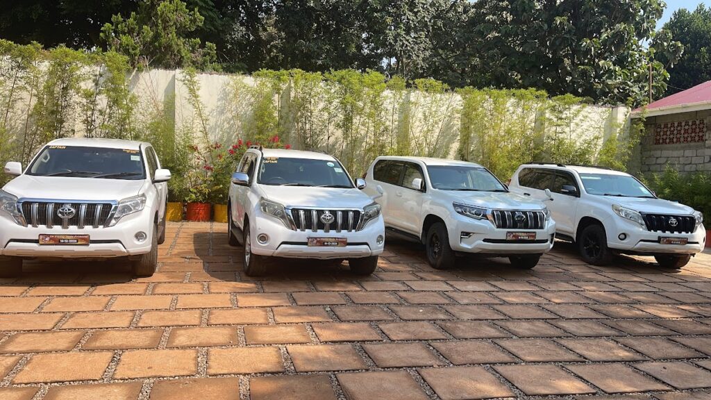 Toyota Land Cruisers for car rental in Uganda