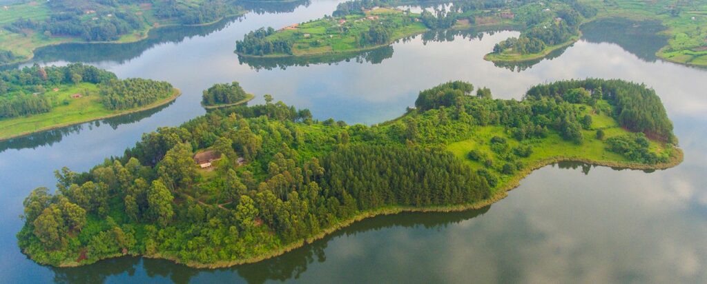 lak bunyonyi island