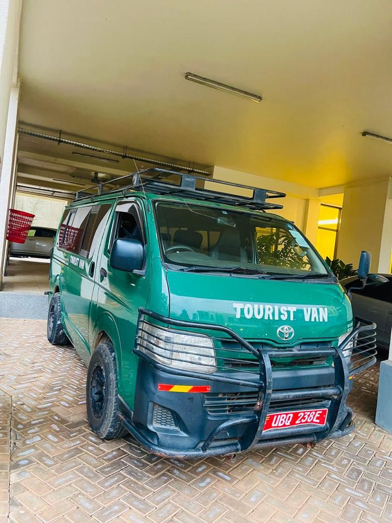 SAFARI VAN 