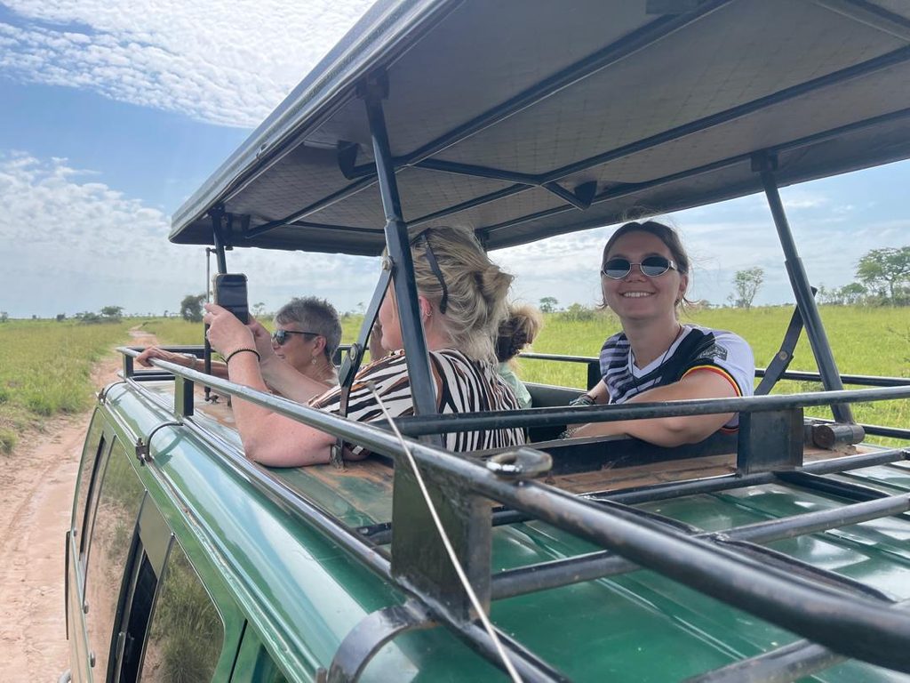 GAME DRIVE MURCHISON FALLS GAME PARK
